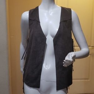 Umgee, brown suedelike vest with fringes